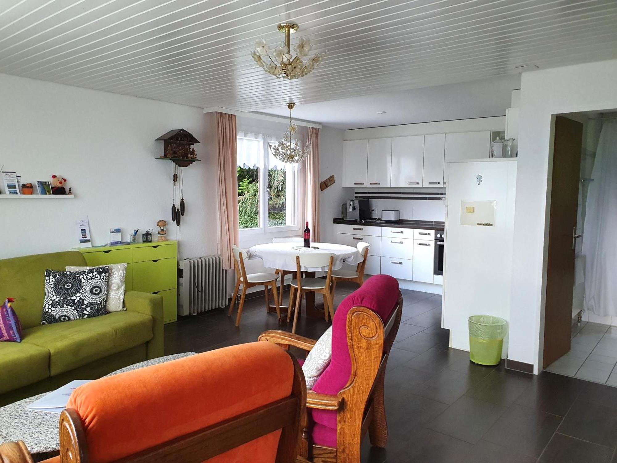 Elfe-Apartments Ferienmietwohnungen Emmetten Pokoj fotografie