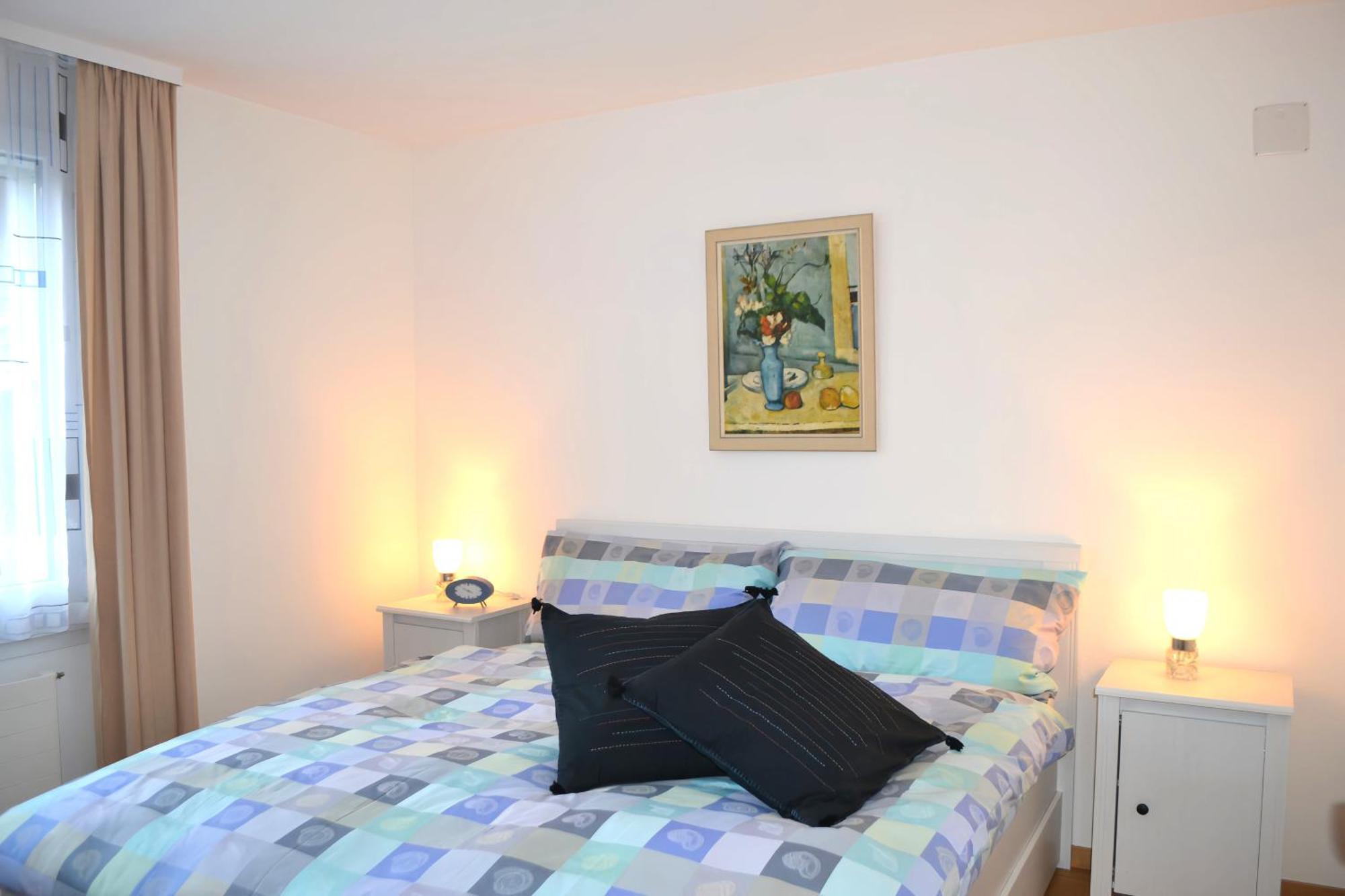 Elfe-Apartments Ferienmietwohnungen Emmetten Pokoj fotografie