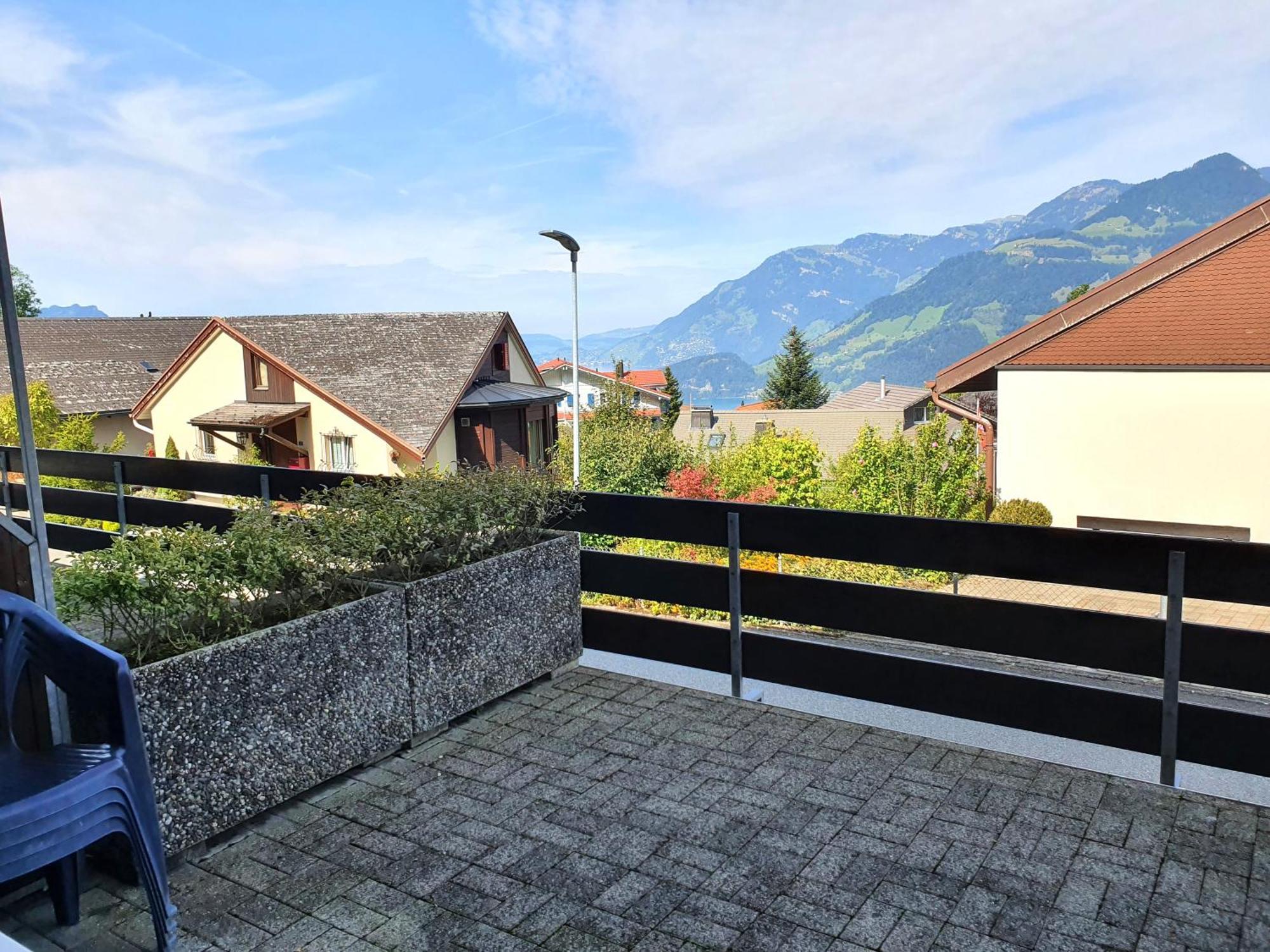 Elfe-Apartments Ferienmietwohnungen Emmetten Pokoj fotografie
