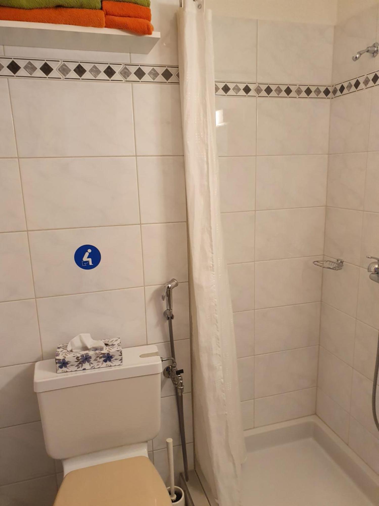 Elfe-Apartments Ferienmietwohnungen Emmetten Pokoj fotografie